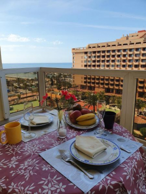 Estudio El Puerto - En el mismo centro de Fuengirola, primera línea de playa